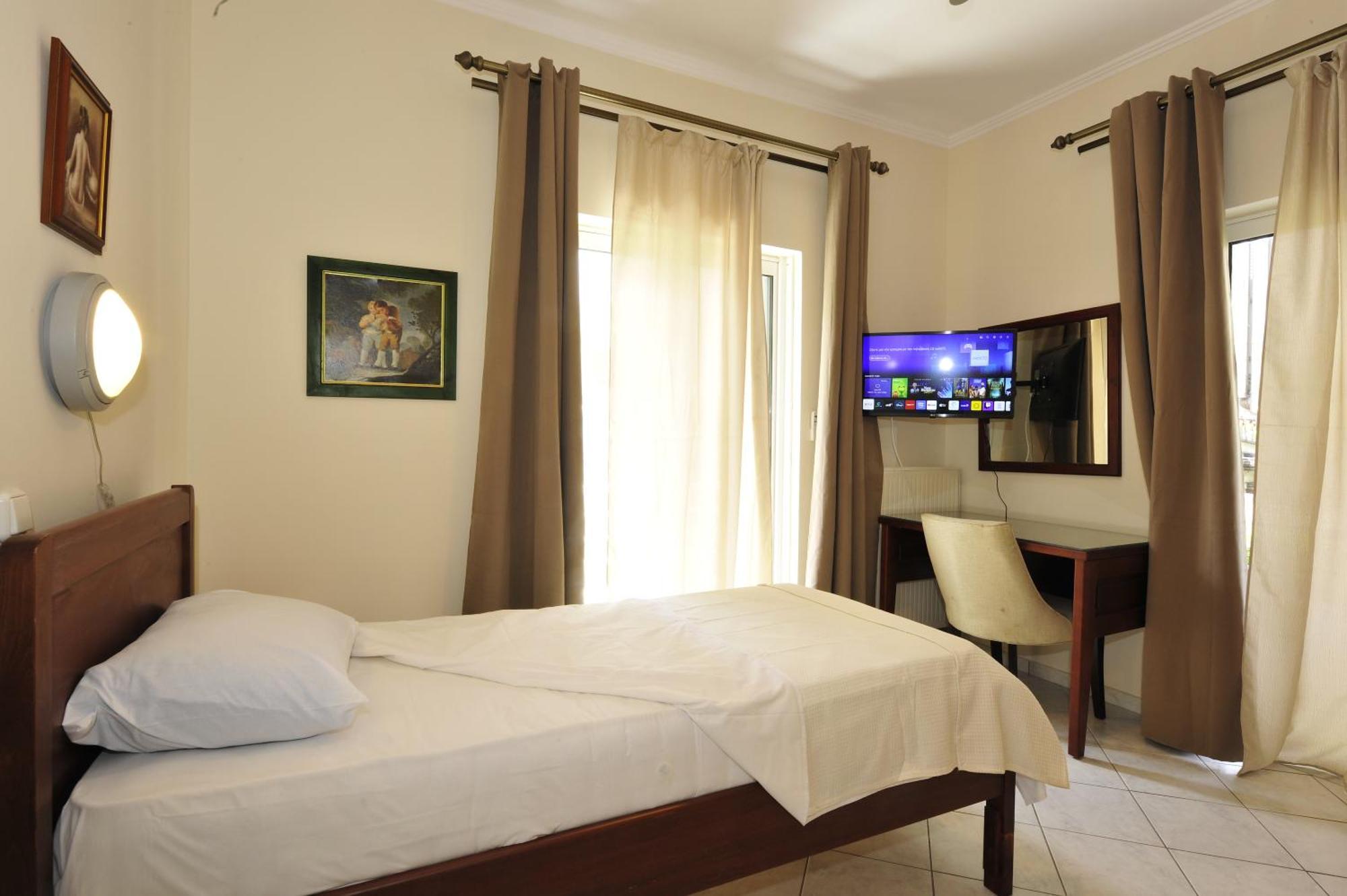 Peloponeese Corinthos Seaside Villa For Short Rent Exterior photo