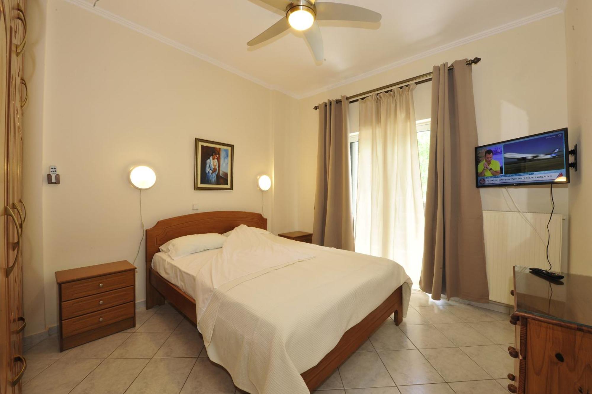 Peloponeese Corinthos Seaside Villa For Short Rent Exterior photo